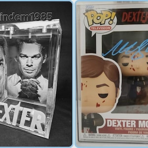 The Ultimate Dexter Fan Collectible: Michael C. Hall Signed in Blue Rare DEXTER 1697 JSA WC112118 + Custom Dexter Pop Armor Case