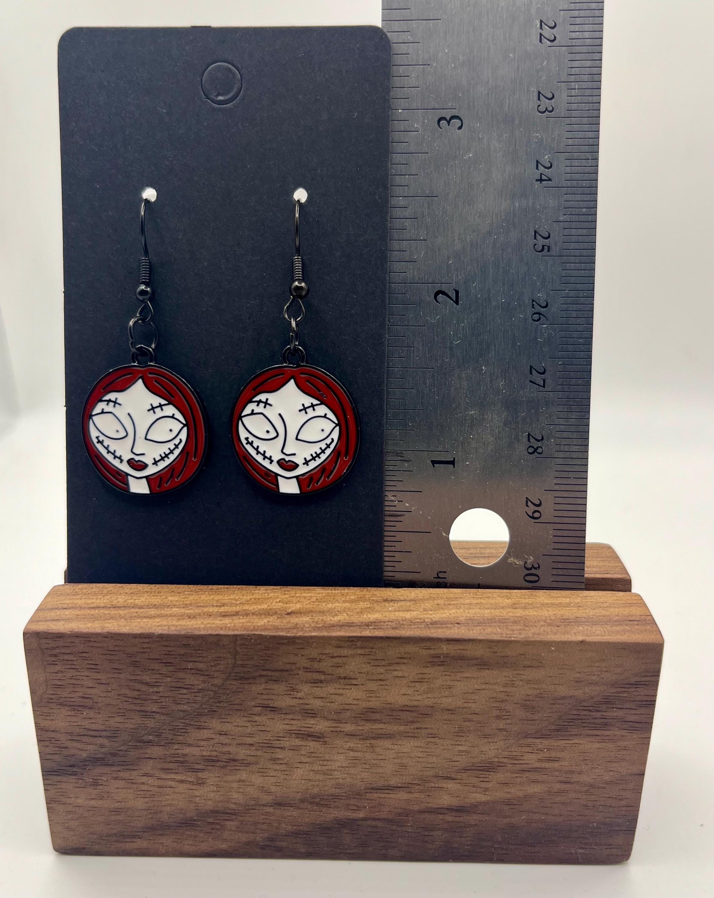 ディズニーのナイトメアー・ビフォア・クリスマス サリー エナメル