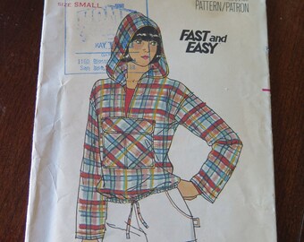 Vintage 70s Butterick 5267 Misses Hooded Crop Top Sewing Pattern size S B32