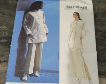 Issey Miyake Vogue Pattern - Etsy