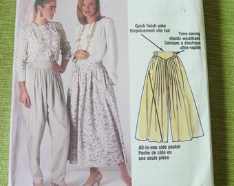 Vintage McCalls 4680 Misses Culotte Pants and Skirt sewing Pattern size 6 Waist 23 UNCUT