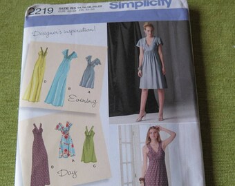 Simplicity 2219 Misses Slip On Kleid in zwei Längen Schnittmuster Größen 14 16 18 20 22 UNCUT