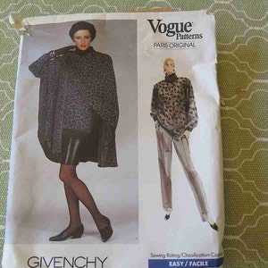 Vogue 1958 Sewing Pattern for Donna Karan New York Misses Coat 