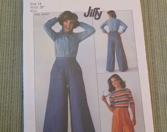 Simplicity 7951 Misses Wide Leg Wrap Pants or PANTSKIRT size 14 W28