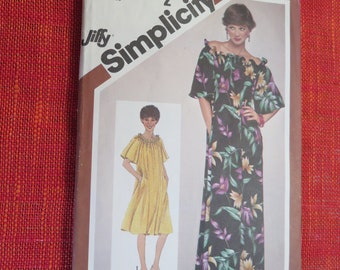 Vintage Simplicity 9844 Misses Pullover Muu-Muu in Two Lengths Sewing Pattern size M