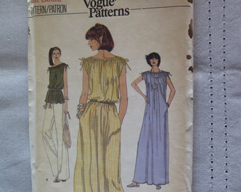 Vintage 70s Very Easy Vogue 7114 Misses Dress or Top and Pants Sewing Pattern size Large UNCUT FF