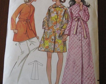 Vintage 70s Butterick 5556 Misses Robe sz 10 B 32.5