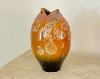 Bill Campbell Crystalline Pottery Vase, Flambeaux Brown/ Ivory Fish Mouth Opening, Unique Brown Glazed Porcelain Vase, 7.5"