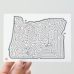OREGON Mapa Maze 5x7" Postal / Diseñado a mano por David Birkey / Portland / Mt. Hood / Salem / Eugene / Medford