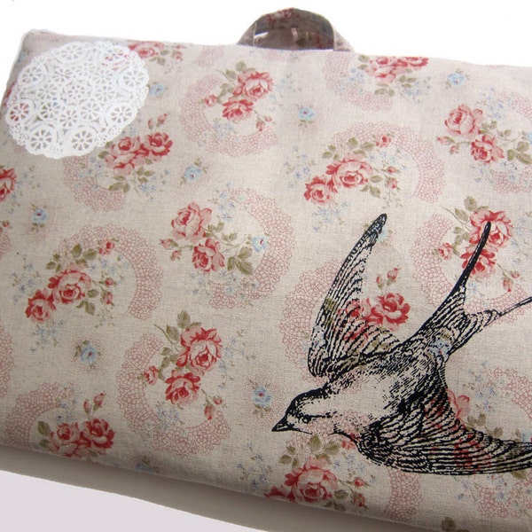 Laptop Bag Bird and Lace on Floral Linen Large 17 MacBook 15.6 PC