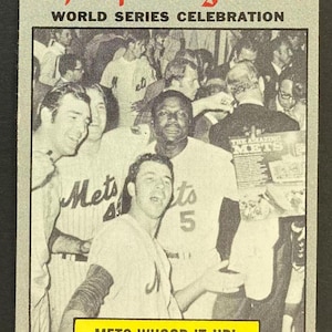 The Sporting News - World Series Celebration, Mets Whoop it Up!, 1970 Topps #310, NM-NMMT