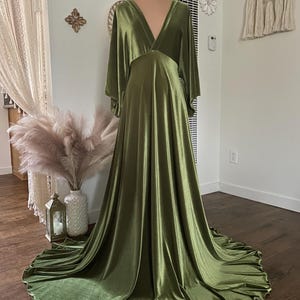olive green maternity dress for photoshoot Sheer Maternity Cape Gown Olive Green Maternity Photoshoot Dress YW250037