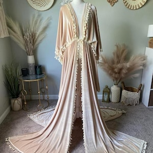 Beige Velvet Boho Robe: Women&#39;s Photo Shoot Dress