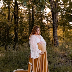 Gold Velvet Lace Boho Dress: Women&#39;s Photo Shoot Gown