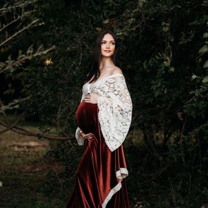 Rust Velvet Lace Boho Dress: Women&#39;s Bump-Friendly Gown