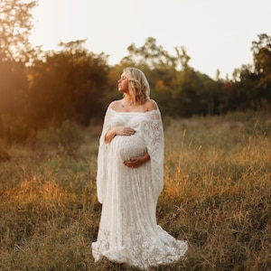 Ivory Floral lace Maternity Dress For Photoshoot, Boho Maternity Gown For Baby Shower, Floral Gown Maternity Gift, Flutter Photoshoot Dress