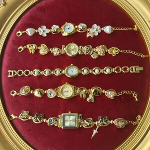 Vintage Gold Bracelet Watch,Elegant Ladies Pearls Wristwatch,Retro Floral Pearl Charm Watch,Elegant Vintage Timepiece,Gift for Her