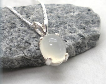 White Oval Moonstone Necklace, Sterling Silver, Moonstone Cabochon, Gemstone Jewelry, Moonstone Pendant, June Birthstone, Birthday Gift