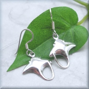 Silver Stingray Earrings, Manta Ray Earrings, Ocean Animal, Sea Life Jewelry, Oceanographer Gift, 925 Sterling Silver, Scuba Diver