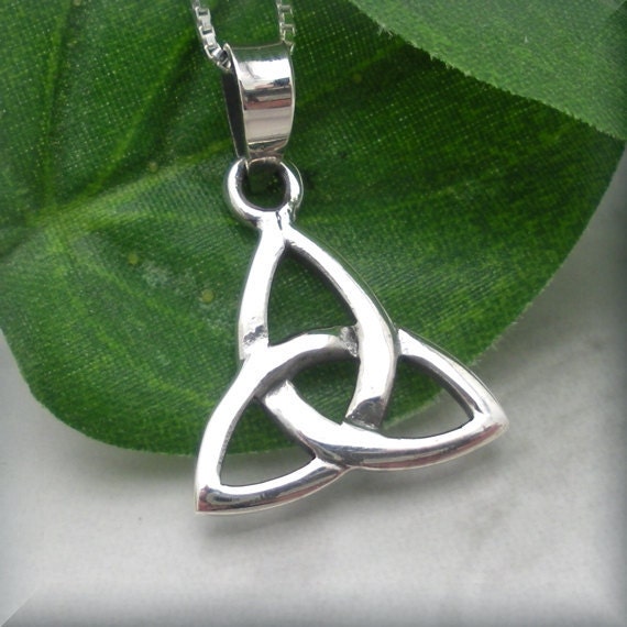 Trinity Necklace, Triquetra Necklace, Irish Love Knot, Celtic Knot, C…