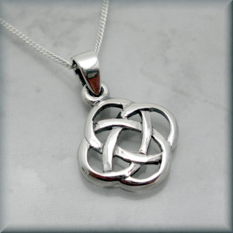Irish Eternity Knot Necklace Dara Knot Celtic Necklace Etsy Canada