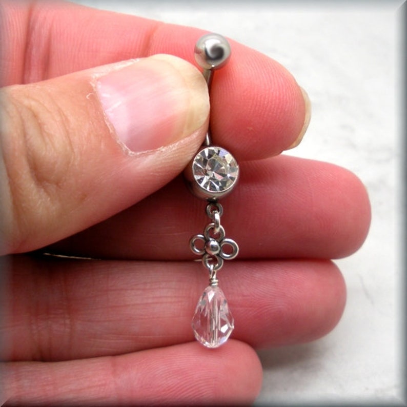 Wedding Crystal Belly Ring Sparkling Feminine Surgical Steel Summer Body Jewelry Sterling Silver Simple Flower Dangle Body Candy