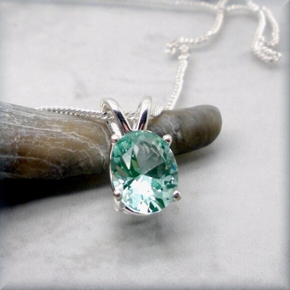 Green spinel jewelry clearance