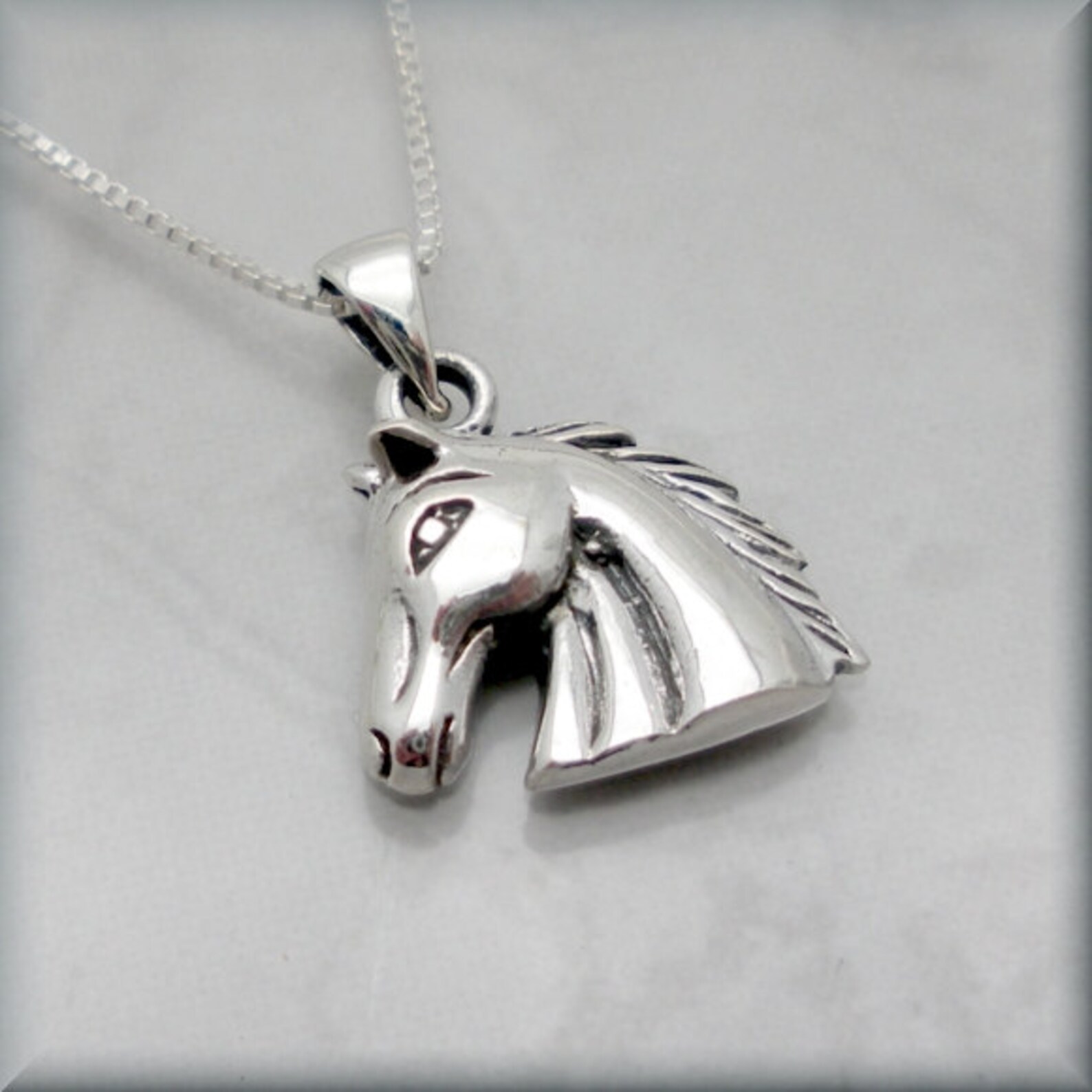 Horse Necklace Horse Head Pendant Equestrian Jewelry Etsy