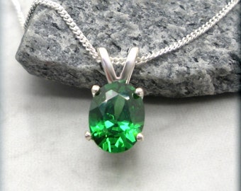 Oval Emerald Green Cubic Zirconia Necklace, 9x7mm Faux Emerald, Large Solitaire CZ, Sterling Silver, Oval Cut, May Birthstone, Gift for Her