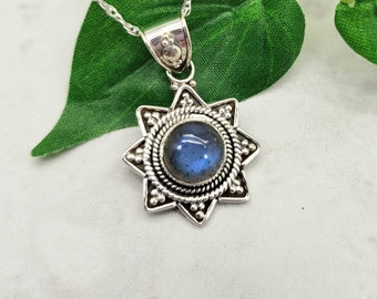 Labradorite Eight Pointed Star Necklace, Star of Lakshmi, Sterling Silver, Natural Gemstone Jewelry, Octagram Necklace, Calming, Blue Flash