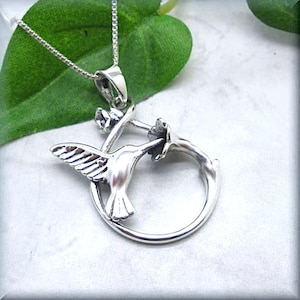 Infinity Hummingbird Necklace Sipping Nectar , Trumpet Flower, 925 Sterling Silver, Bird Lover, Nature Necklace, Hummingbird Jewelry, Avian