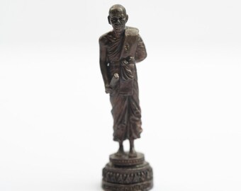 LP Koon Parisutto miniatuurstandbeeld Wat Banrai-tempel Krachtig amulet voor rijke geldzaken.