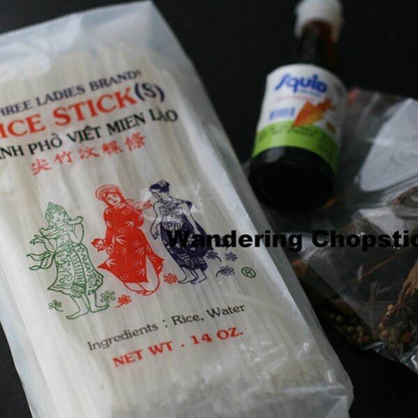 Complete Premium Pho (Vietnamese Noodle Soup) Spice Kit with Dried Rice Noodles and Fish Sauce