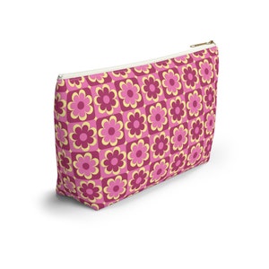 Chic Pop Flowers Mosaic Cosmetic Bag, Strong Zippered T-bottom Pouch, Ideal Gift for Travelers image 4