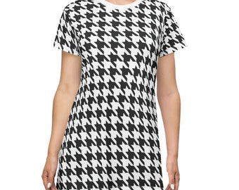 Chic Houndstooth T-Shirt Dress - Black and White Classic Print - Summer Fashion Staple - Perfect Gift for Her