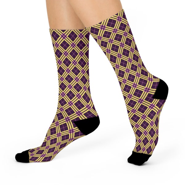 Comfy Purple Tartan Crew Socks - Cushioned Heel to Toe Warmth - One-Size Unisex Daily Wear - Cozy Gift Idea