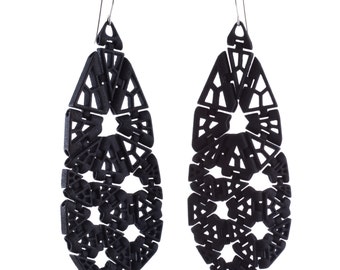 Polygonal Kinematics 25-e earrings