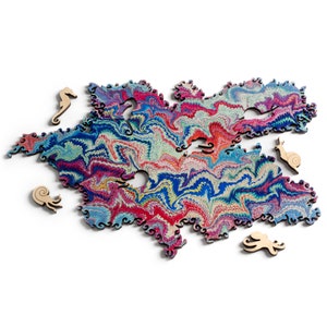 medium Marbling Infinity Puzzle - colorful wood jigsaw puzzle, laser cut