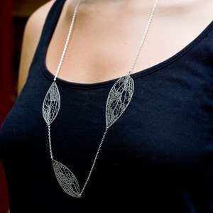 Perlin necklace image 5