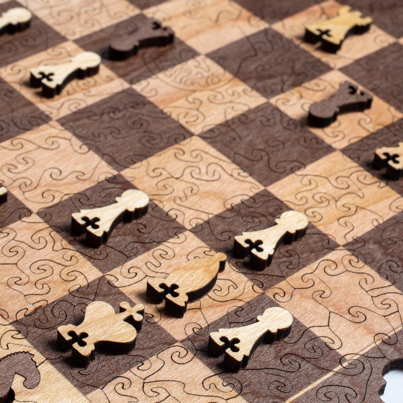 Wooden Chess Jigsaw Puzzle natural