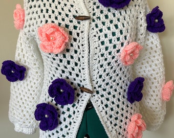 Veste à fleurs au crochet