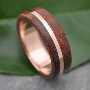 Grootte 12 klaar-tot-schip Rose goud hout Ring, Solsticio Oro Nacascolo - 14 k rose goud, roze gouden hout trouwring, houten trouwring