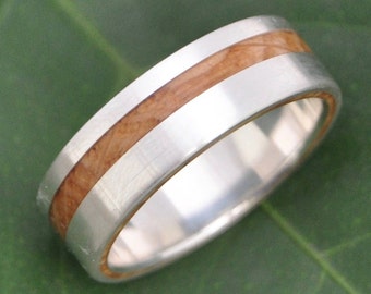 Bourbon Barrel Whiskey Ring, Wood Ring, White Gold Ring, White Gold Wedding Band, Mens Wood Ring, Gold Ring, White Gold Wedding Band