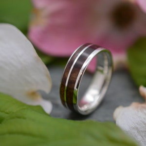 Un Lado Asi Dogwood Ring, Sterling Silver Ring, Dogwood Wedding Band, Wedding Ring, Silver Wedding Band, Custom Ring, Custom Wedding Ring