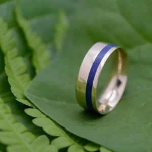 Equinox Yellow Gold and Lapis Lazuli Stone Ring, Comfort Fit Gold Ring, Blue Stone Wedding Ring, Mens Wedding Band, Ecofriendly Wedding Ring image 5