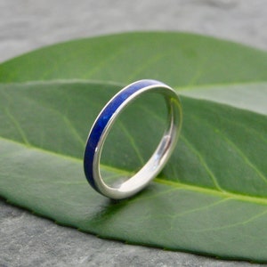 Siempre Lapis Lazuli White Gold Wedding Band, Lapiz Lazuli Ring, White Gold Stone Wood Wedding Ring, Wooden Ring, Stone Inlay Ring image 2