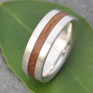 Bourbon Kentucky Barrel Centro Wood Silver Ring, Reclaimed Kentucky Bourbon Barrel Ring, Whiskey Barrel Ring, Mens Ring