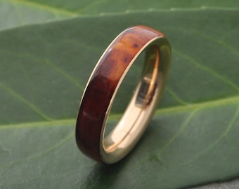 Siempre Ñambaro Yellow Gold Wedding Band, Mens Gold Wood Wedding Band, Gold Wood Wedding Ring, Wooden Ring, Cocobolo Gold Ring