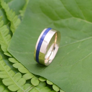 Equinox Yellow Gold and Lapis Lazuli Stone Ring, Comfort Fit Gold Ring, Blue Stone Wedding Ring, Mens Wedding Band, Ecofriendly Wedding Ring image 2