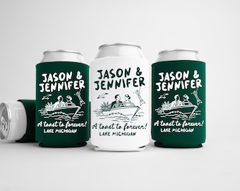 Enfriador de latas "Un brindis por la eternidad" para bodas - Recuerdos personalizados para bodas en Lake Camp - Fundas personalizadas en tamaño regular y delgado